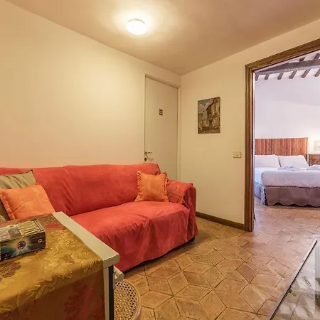 By The Charming Piazza Navona - Fromhometorome Apartmán